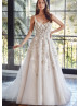 Beaded 3D Floral Appliques Shimmering Tulle Newly Arrival Wedding Dress